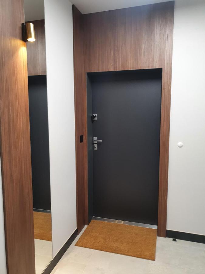 15 Pietro Sokolska 30 Towers Apartments - New- Lux- Parking- Sauna- Gym- And Good View From 15Th Floor カトヴィツェ エクステリア 写真