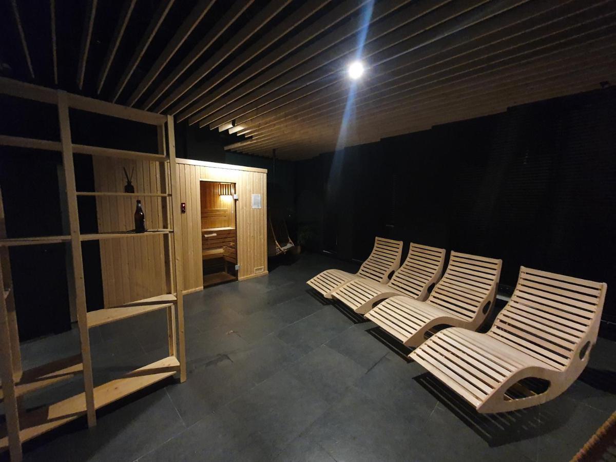 15 Pietro Sokolska 30 Towers Apartments - New- Lux- Parking- Sauna- Gym- And Good View From 15Th Floor カトヴィツェ エクステリア 写真